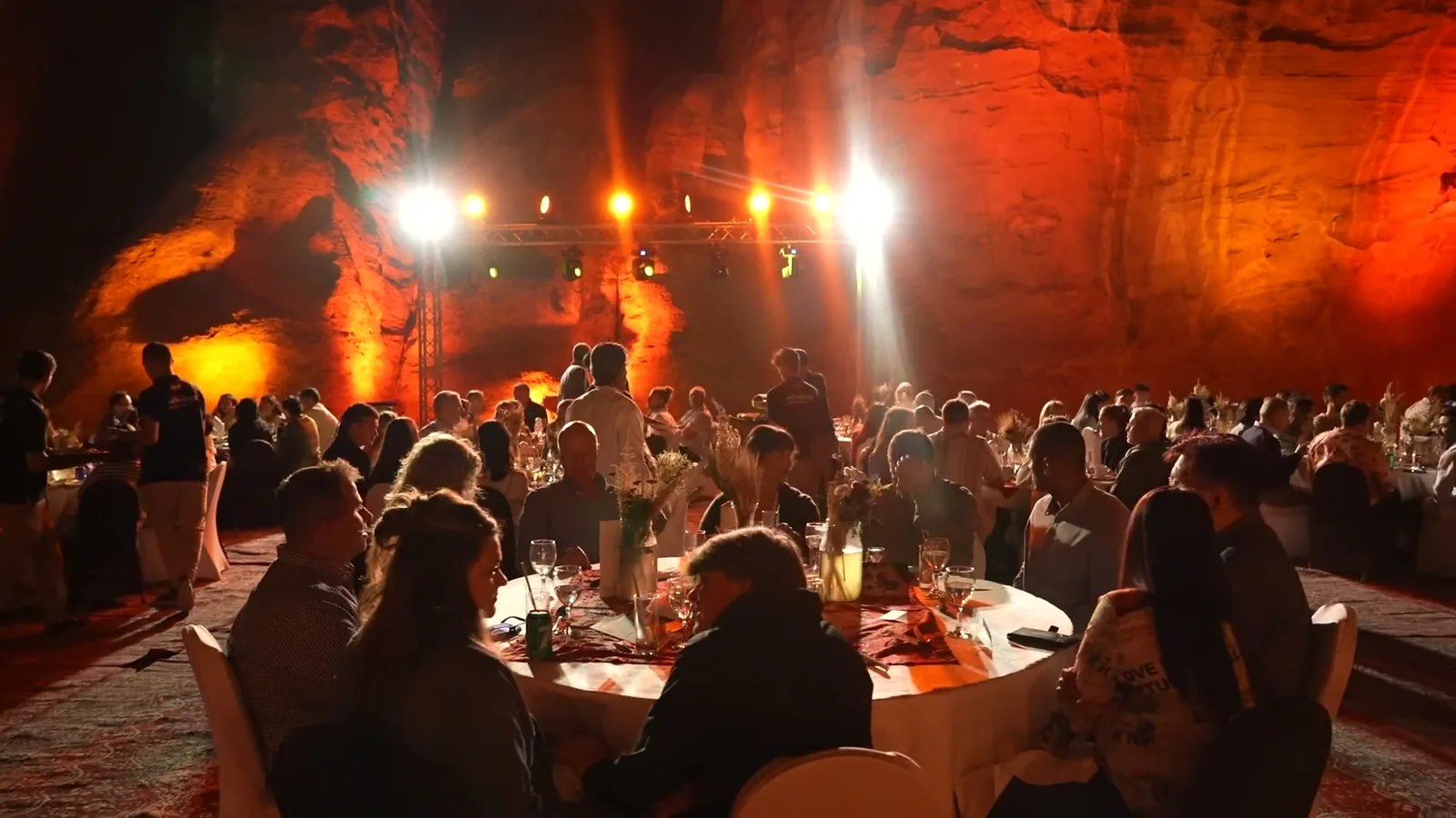 Petra by night and Wadi Rum, photo 3